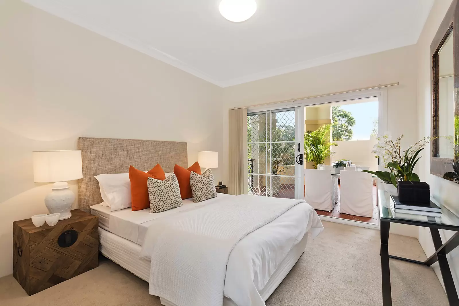 4/28 Mortimer Lewis Drive, Huntleys Cove Sold by Sydney Sotheby's International Realty - image 4
