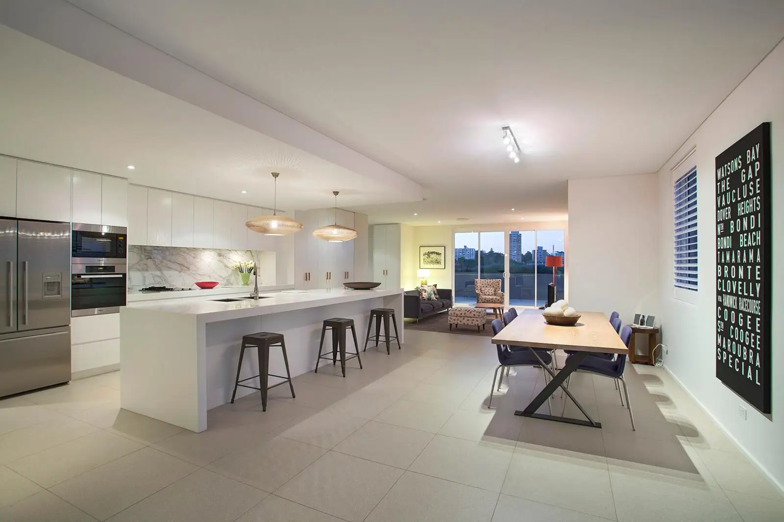 8/38 Coogee Bay Road, Coogee Sold by Sydney Sotheby's International Realty - image 1