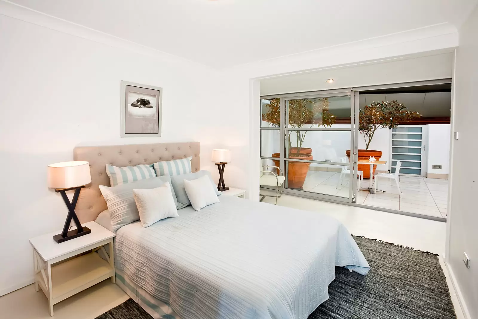 17/2-4 Notts Avenue, Bondi Beach Sold by Sydney Sotheby's International Realty - image 13