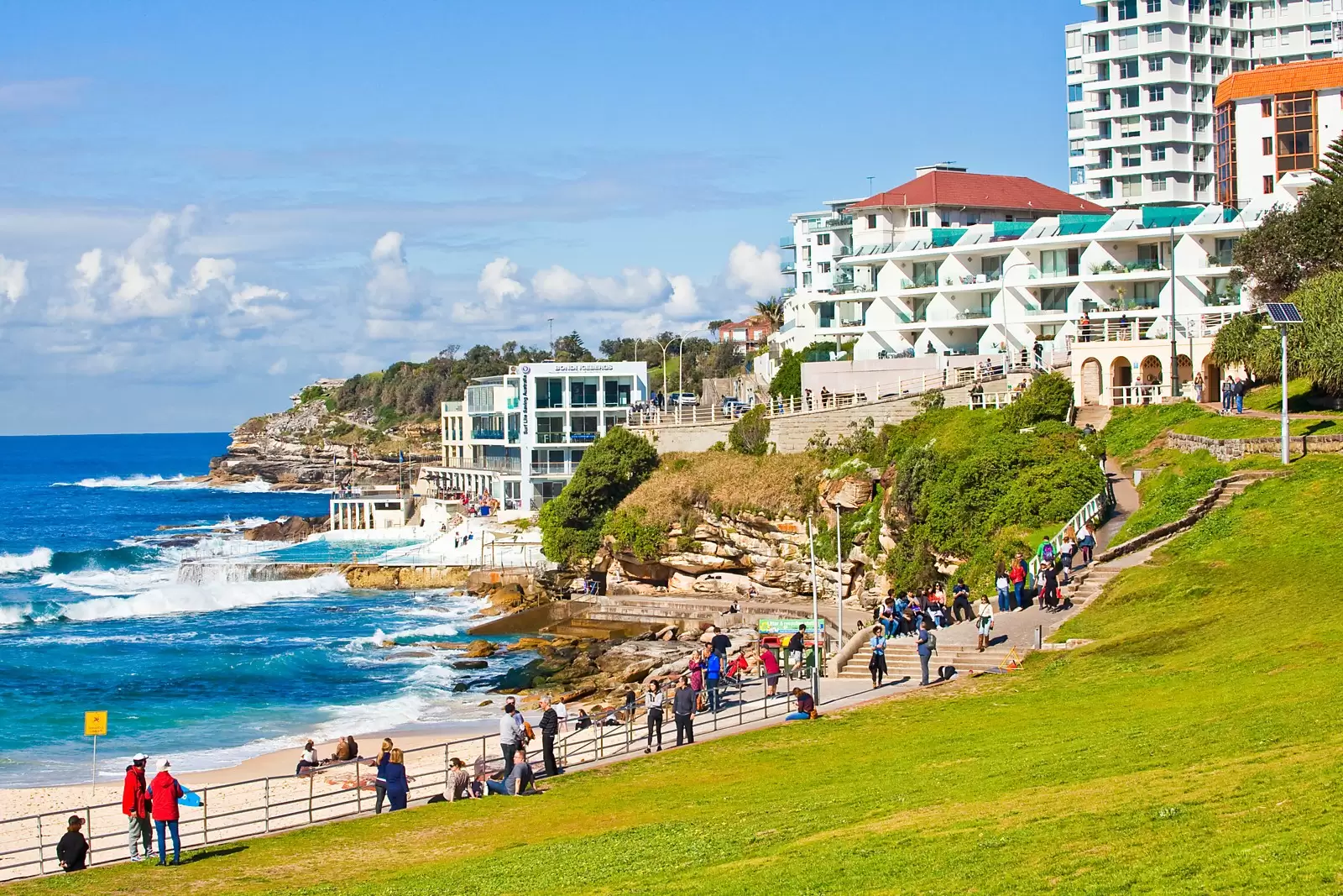 17/2-4 Notts Avenue, Bondi Beach Sold by Sydney Sotheby's International Realty - image 15