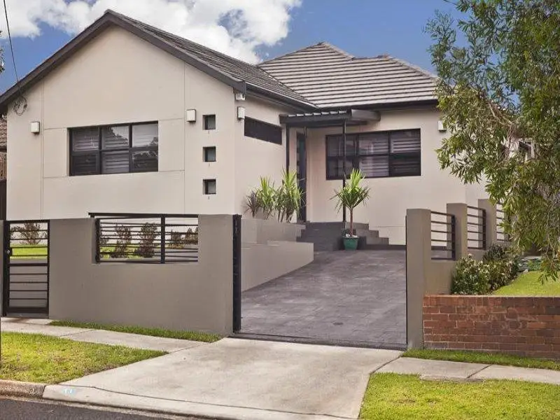 11 Smith Street, Eastgardens Sold by Sydney Sotheby's International Realty - image 1