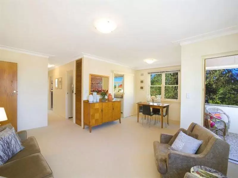 9/12 Frances Street, Randwick Sold by Sydney Sotheby's International Realty - image 3