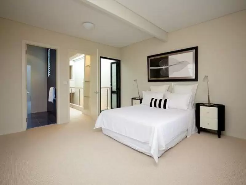 46 Womerah Avenue, Darlinghurst Sold by Sydney Sotheby's International Realty - image 5