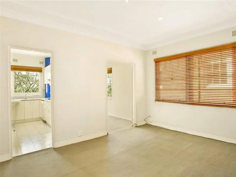 8/86 Drumalbyn Road, Bellevue Hill Sold by Sydney Sotheby's International Realty - image 1