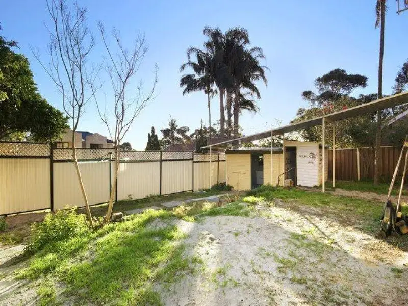 887-889 Anzac Parade, Maroubra Sold by Sydney Sotheby's International Realty - image 2