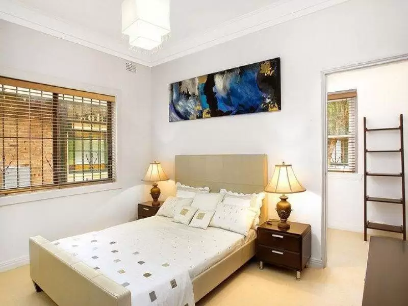 2/12 St Pauls Street, Randwick Sold by Sydney Sotheby's International Realty - image 3