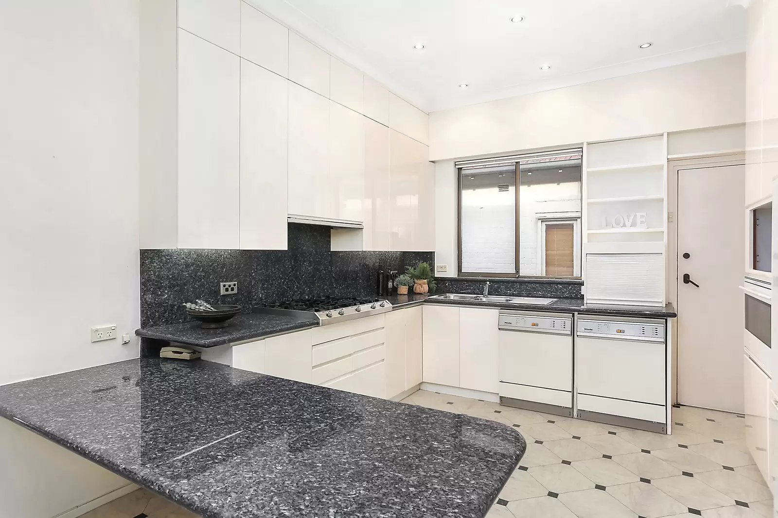 5 Vivian Street, Bellevue Hill Sold by Sydney Sotheby's International Realty - image 8