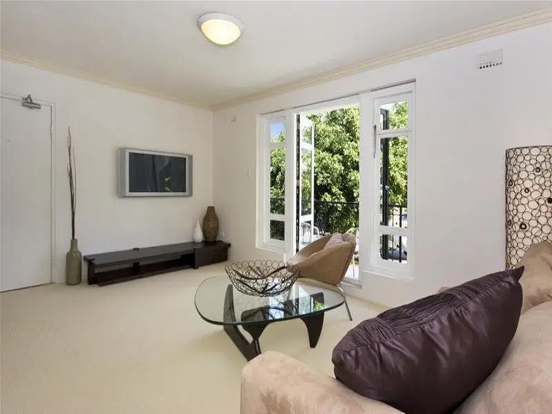 4/516 Willoughby Road, Willoughby Sold by Sydney Sotheby's International Realty - image 2
