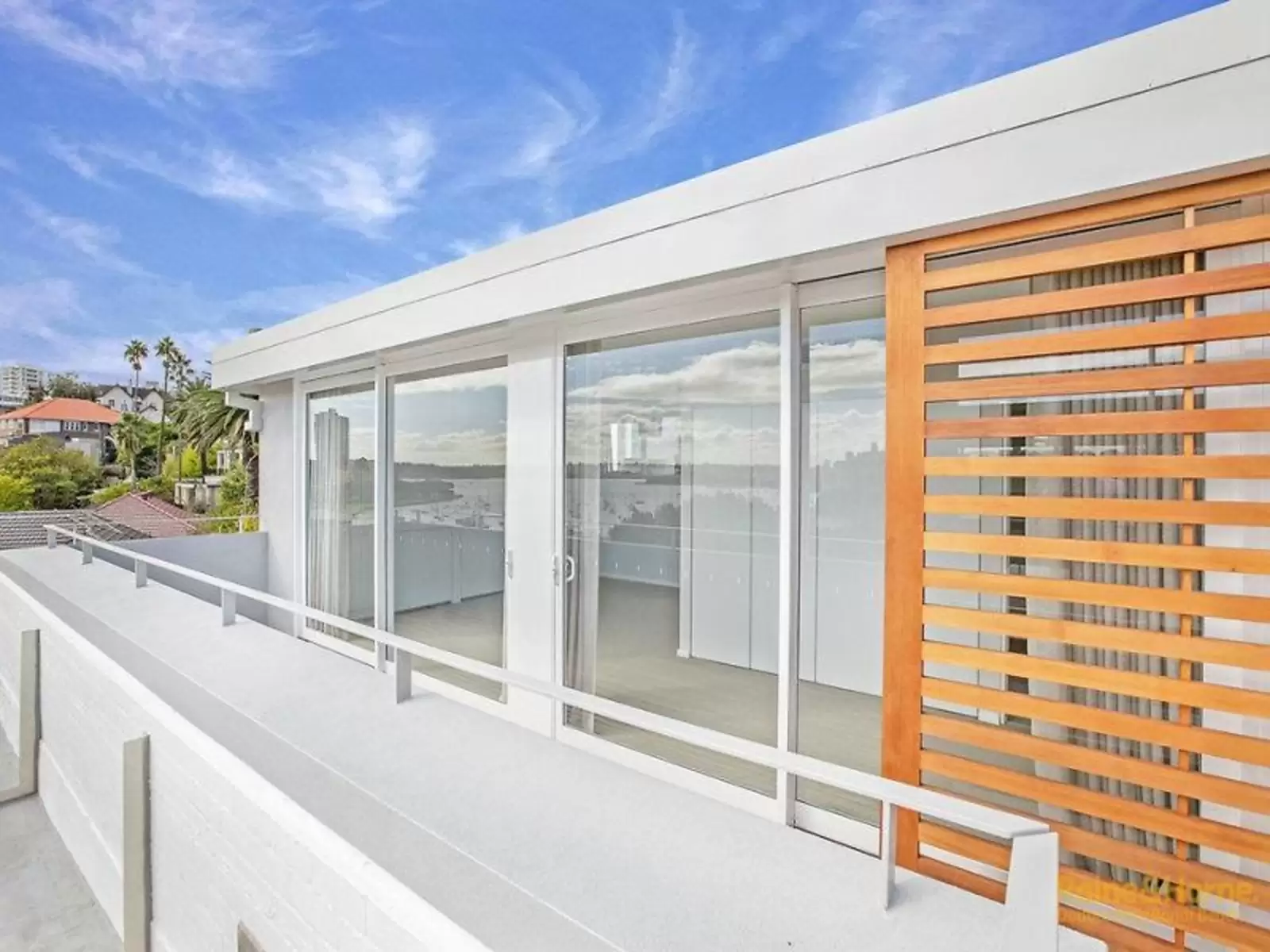 Penthouse C, New Beach Road, Darling Point Leased by Sydney Sotheby's International Realty - image 6