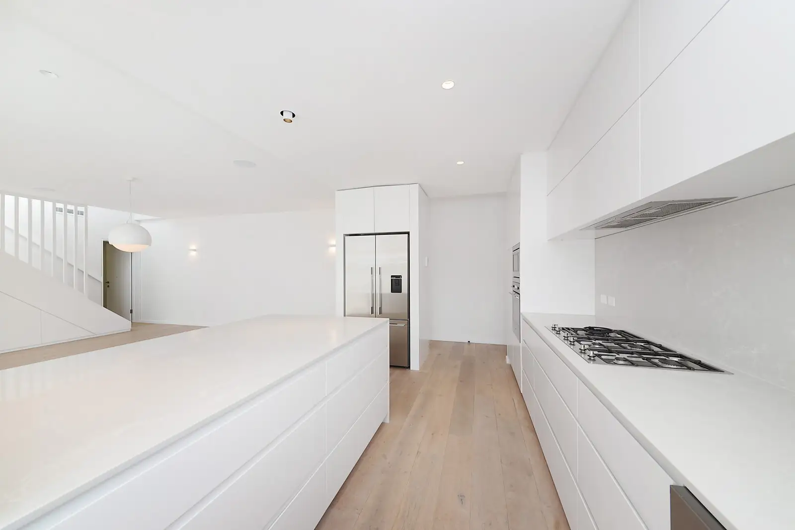 Penthouse C, New Beach Road, Darling Point Leased by Sydney Sotheby's International Realty - image 3
