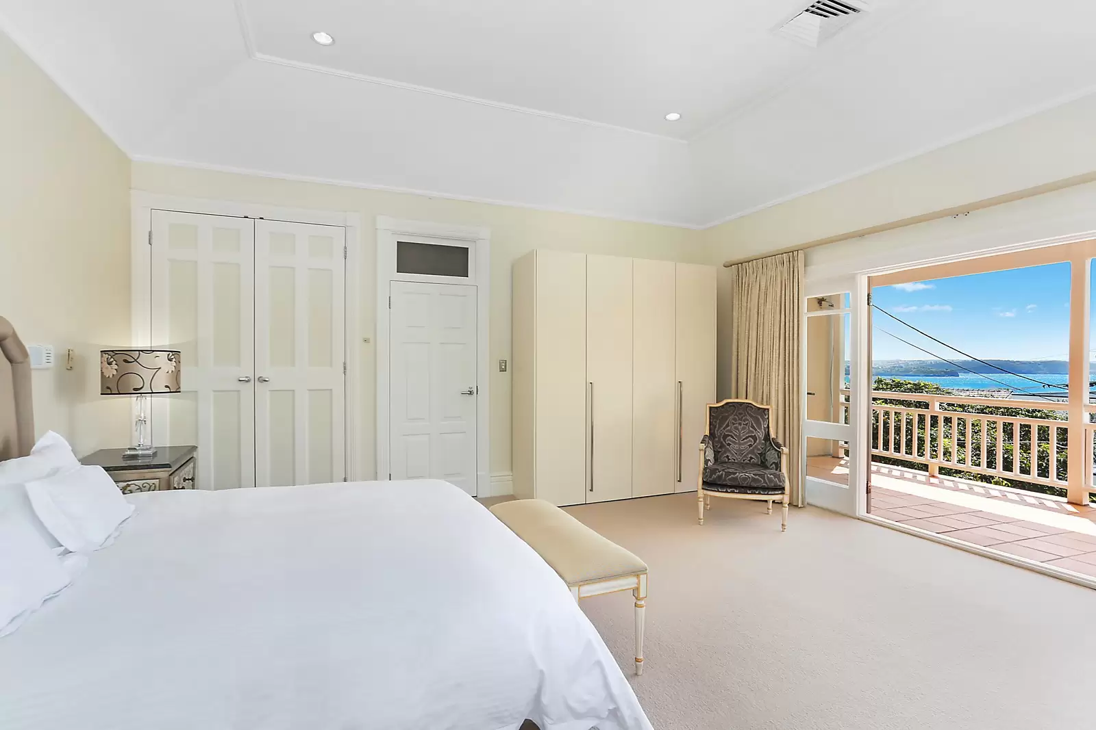 2 Fitzwilliam Road, Vaucluse Sold by Sydney Sotheby's International Realty - image 8