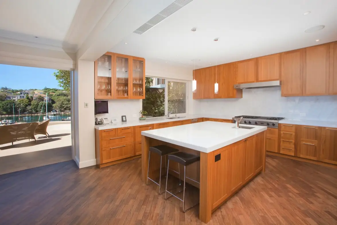 79 Fitzwilliam Road, Vaucluse Sold by Sydney Sotheby's International Realty - image 3
