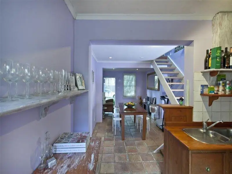 9 Phelps Street, Surry Hills Sold by Sydney Sotheby's International Realty - image 1