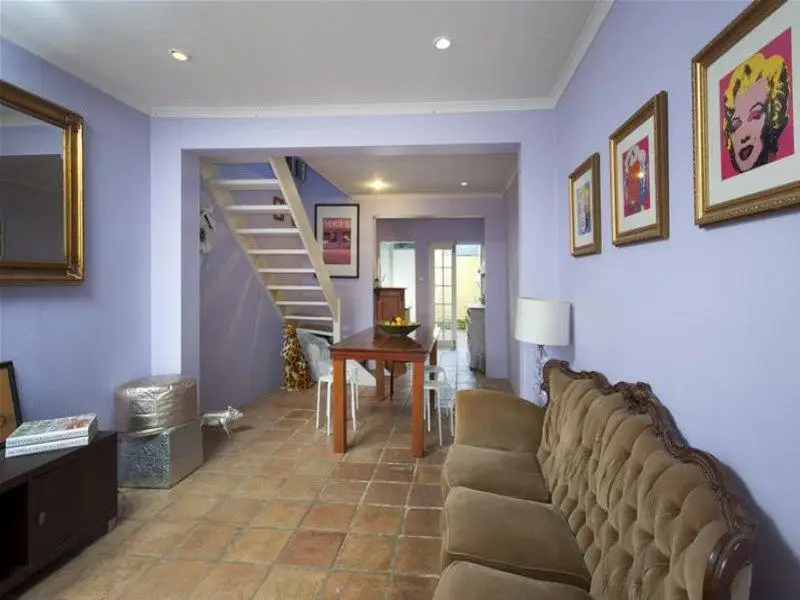 9 Phelps Street, Surry Hills Sold by Sydney Sotheby's International Realty - image 2