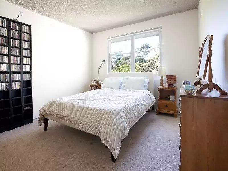 5/8 Garie Place, Coogee Sold by Sydney Sotheby's International Realty - image 3
