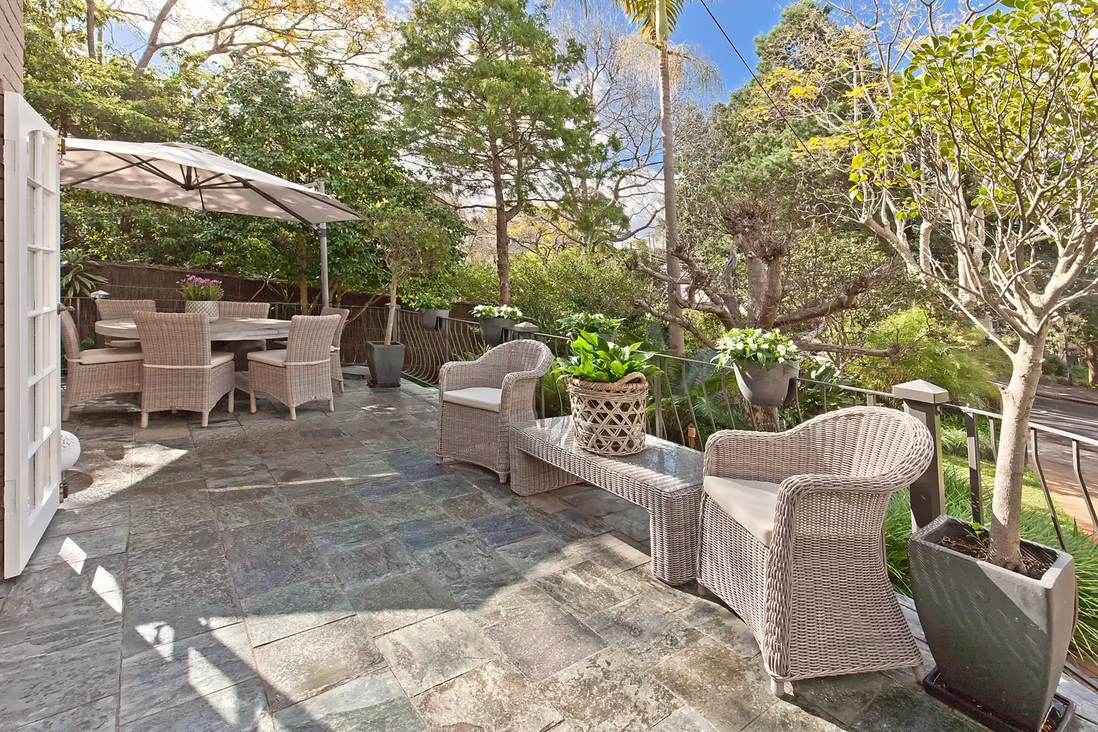 28 Pearl Bay Avenue, Mosman Sold by Sydney Sotheby's International Realty - image 5