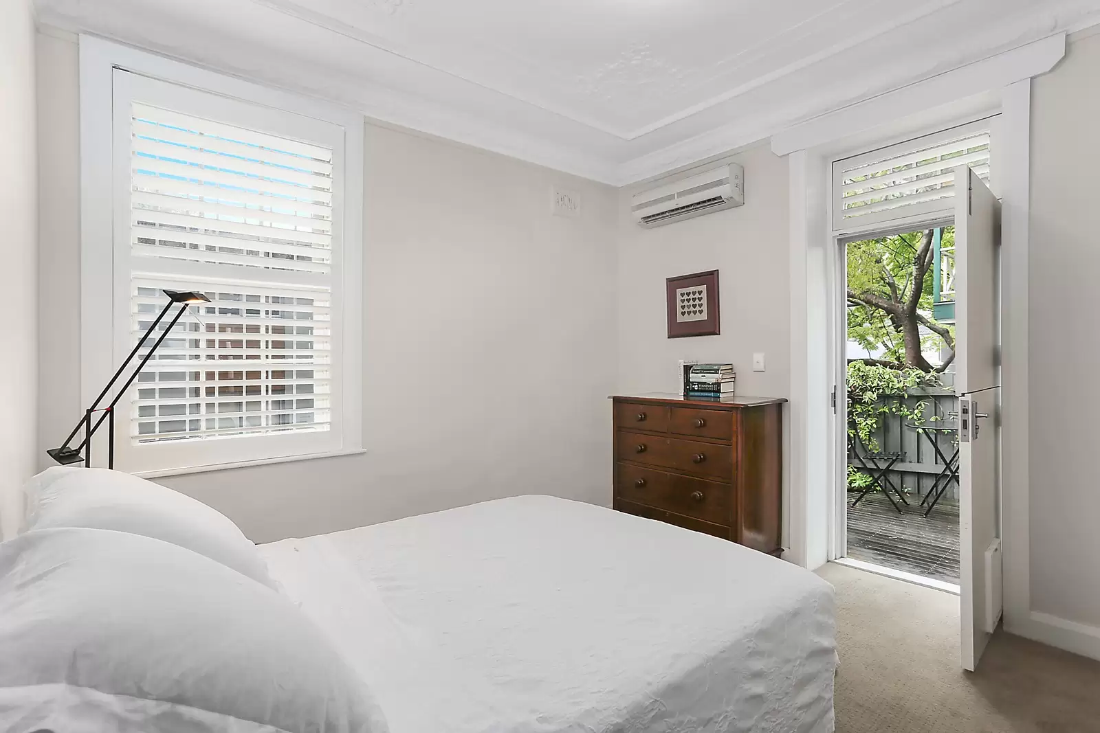 4/164 Queen Street, Woollahra Sold by Sydney Sotheby's International Realty - image 5