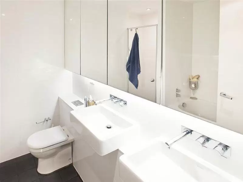 206/240-266 Anzac Parade, Kensington Sold by Sydney Sotheby's International Realty - image 5