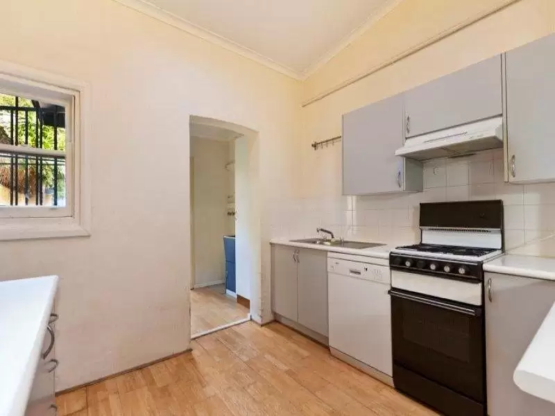 1 Mount Street, Redfern Sold by Sydney Sotheby's International Realty - image 3