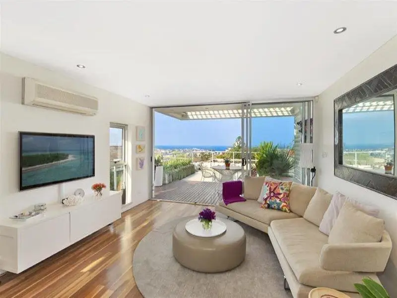 5/2 Castlefield Street, Bondi Sold by Sydney Sotheby's International Realty