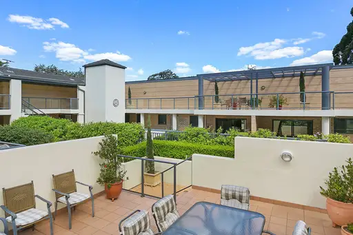 8/26-30 Merriwa Street, Gordon Sold by Sydney Sotheby's International Realty