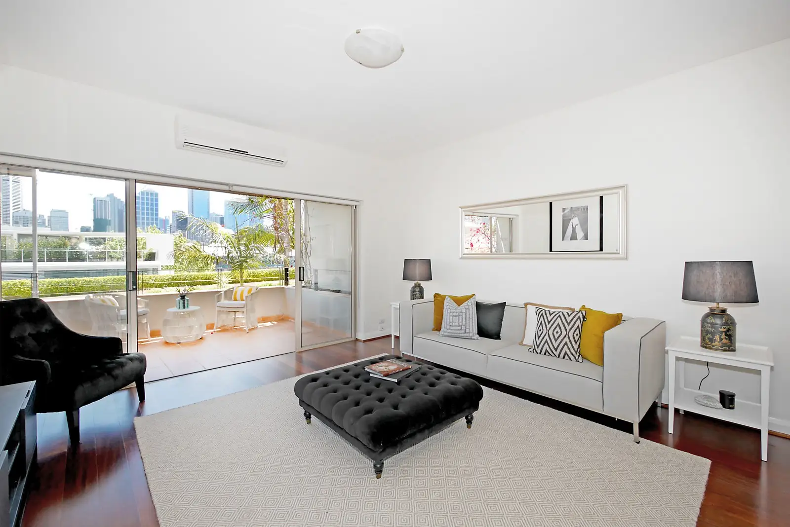 49/67 Cowper Wharf Road, Woolloomooloo Sold by Sydney Sotheby's International Realty - image 1
