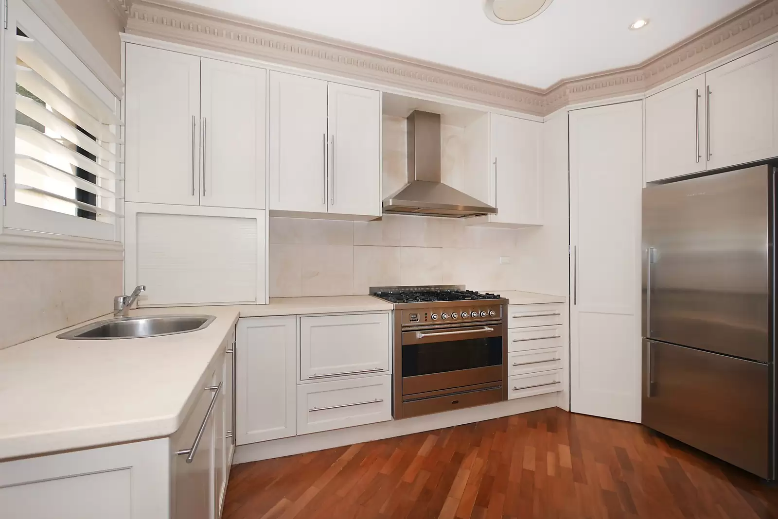 1/64 Ocean Street, Woollahra Sold by Sydney Sotheby's International Realty - image 4