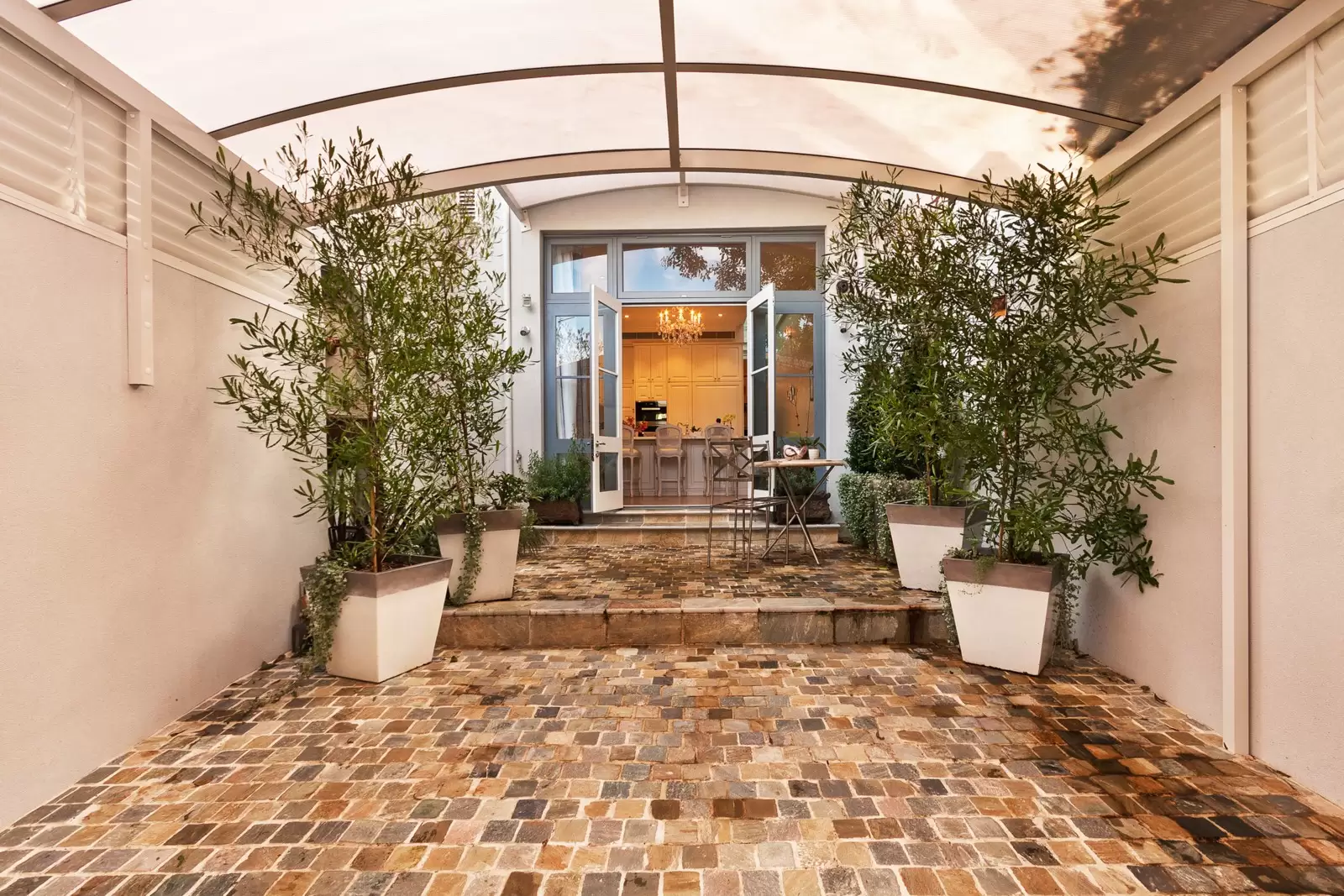 17 Victoria Avenue, Woollahra Sold by Sydney Sotheby's International Realty - image 9