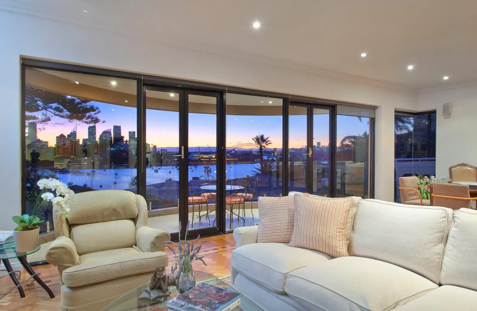 1/7 Hampden Avenue, Darling Point Sold by Sydney Sotheby's International Realty - image 1