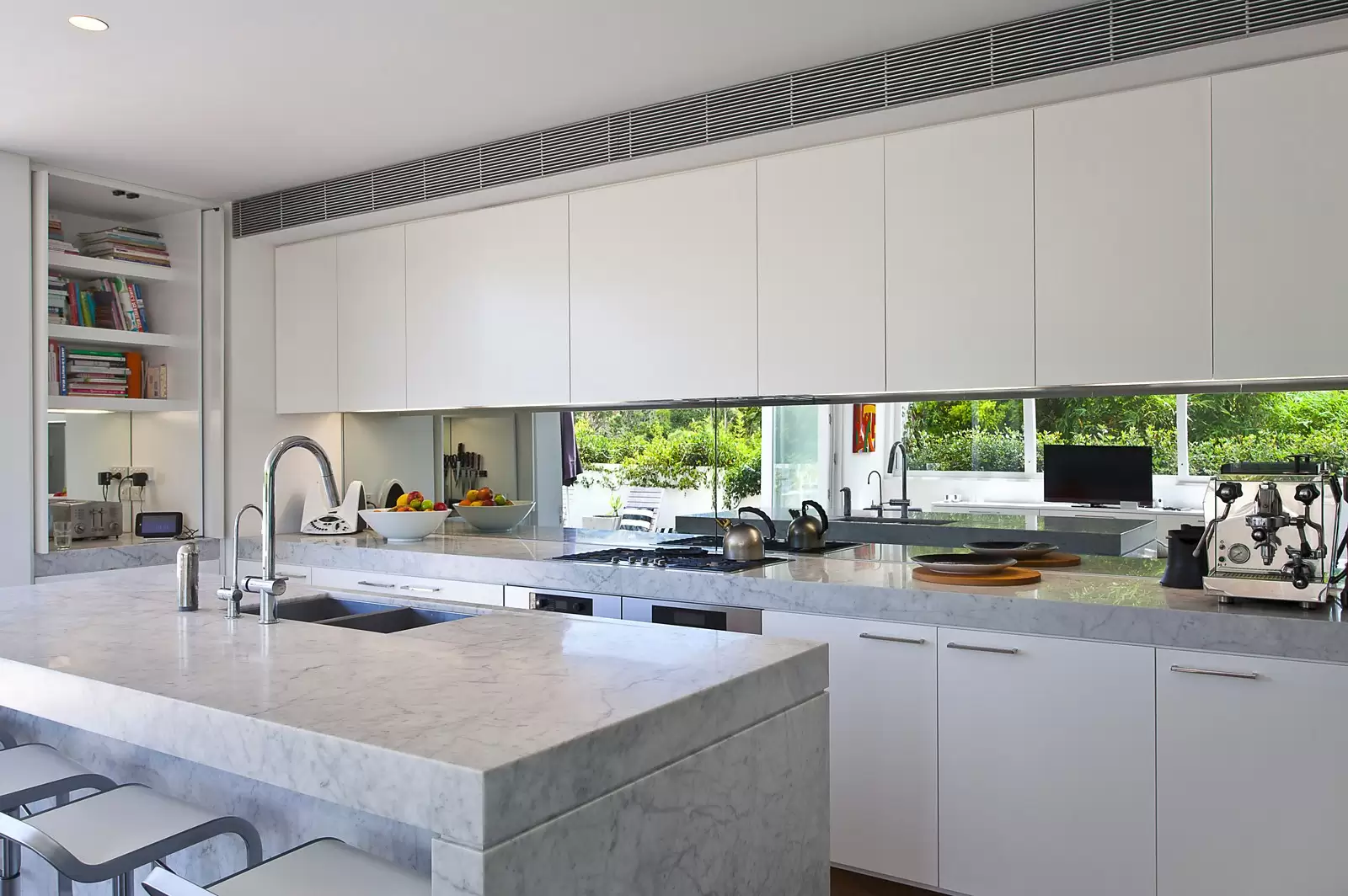 51 Wallaroy Road, Woollahra Sold by Sydney Sotheby's International Realty - image 7