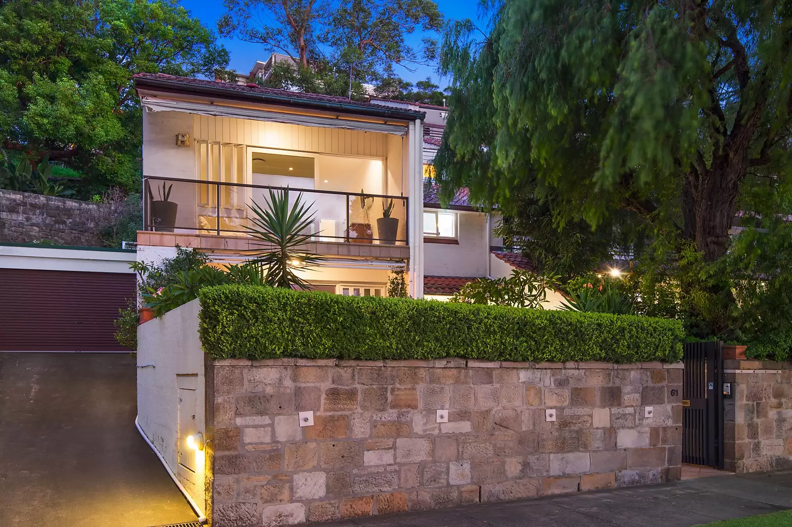 61 New Beach Road, Darling Point Sold by Sydney Sotheby's International Realty - image 8