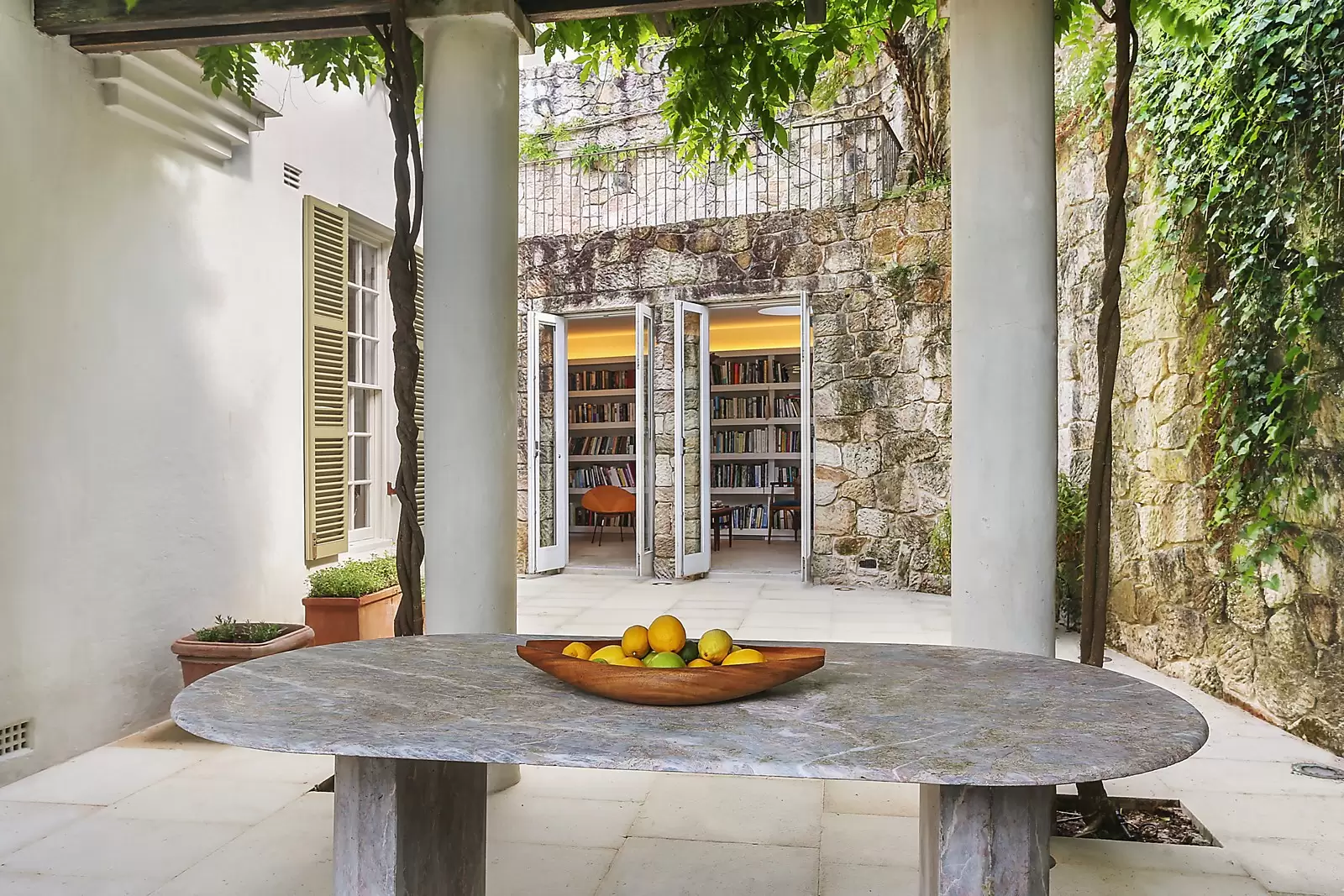 5a Wiston Gardens, Double Bay Sold by Sydney Sotheby's International Realty - image 8