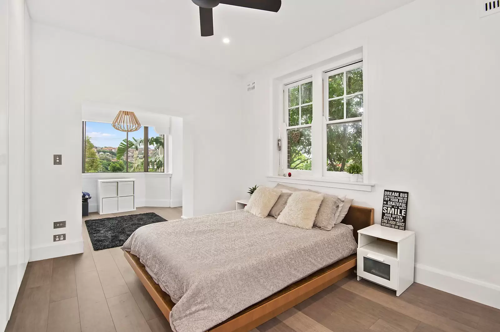 2/133 Coogee Bay Road, Coogee Sold by Sydney Sotheby's International Realty - image 3