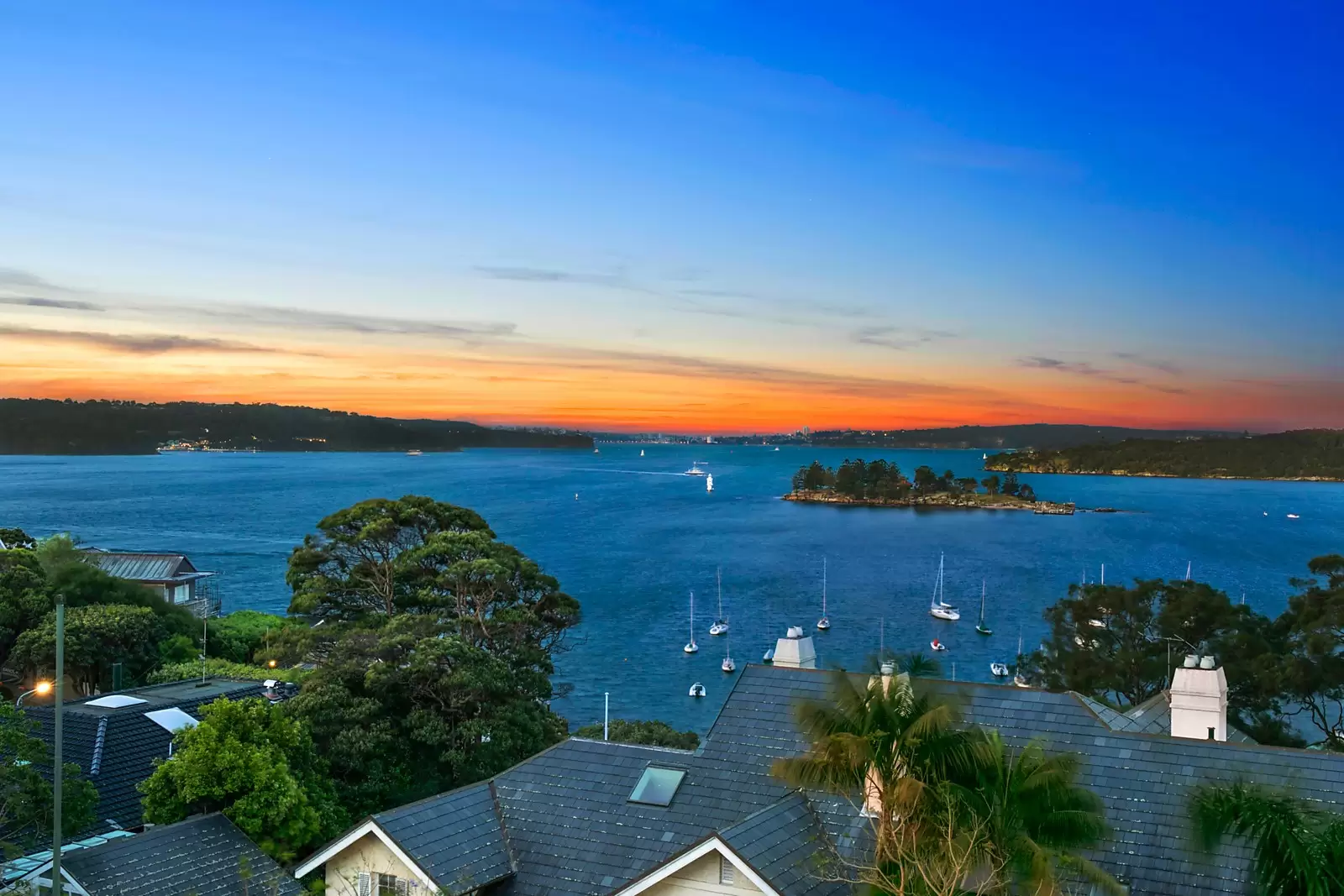14 Wentworth Place, Point Piper Sold by Sydney Sotheby's International Realty - image 4