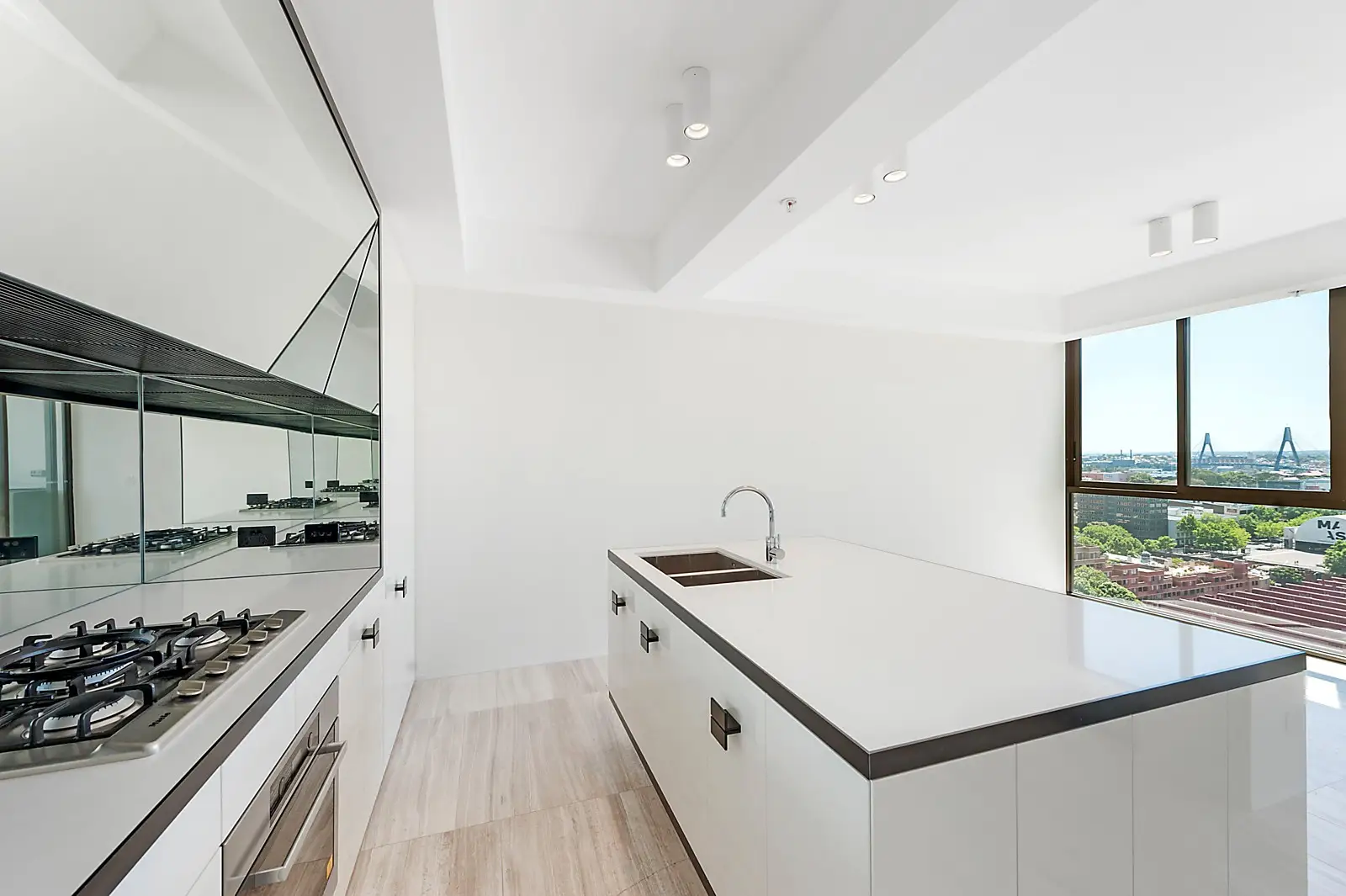N18.01/33 Ultimo Road, Haymarket Sold by Sydney Sotheby's International Realty - image 3
