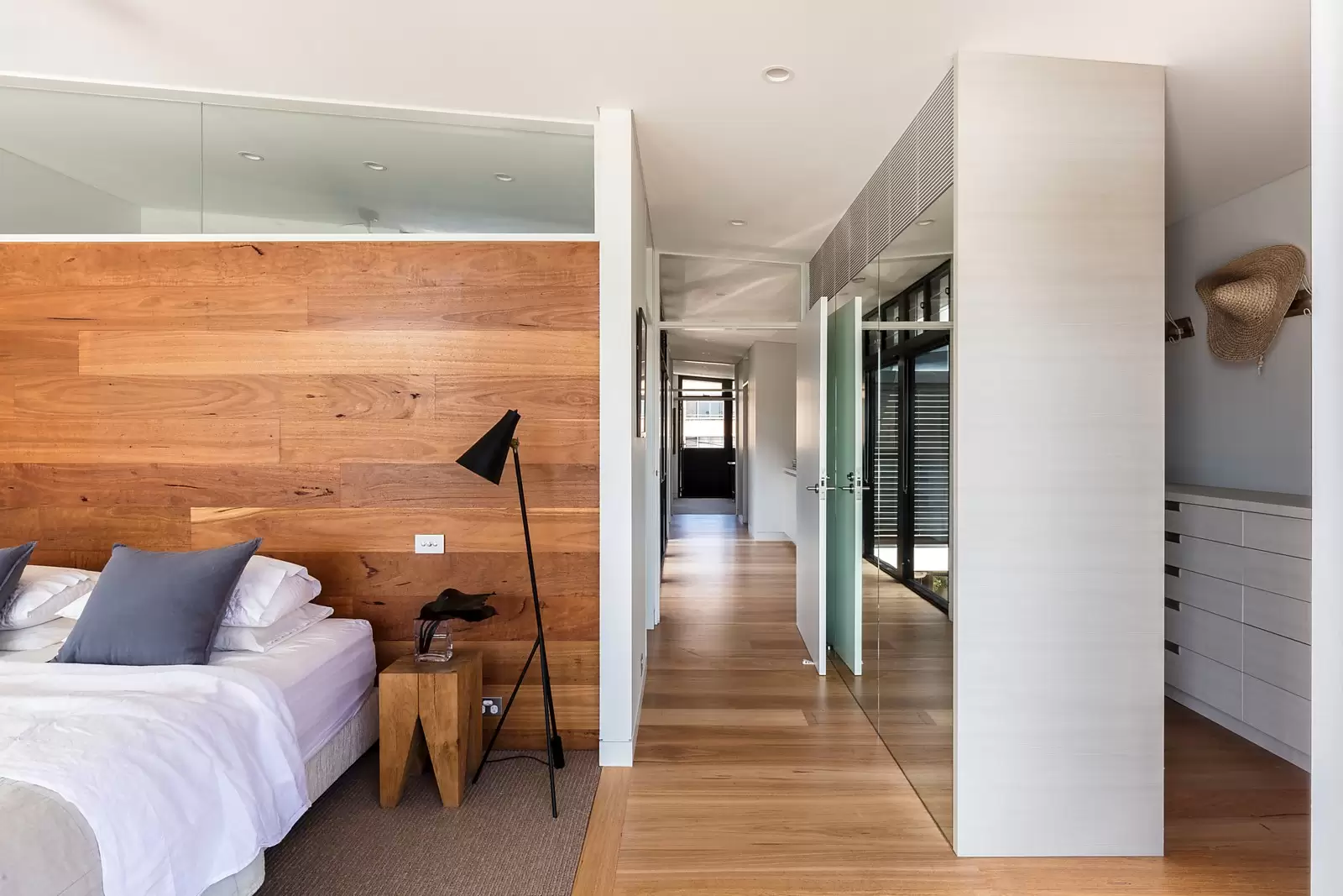 205 Oberon Street, Coogee Sold by Sydney Sotheby's International Realty - image 5