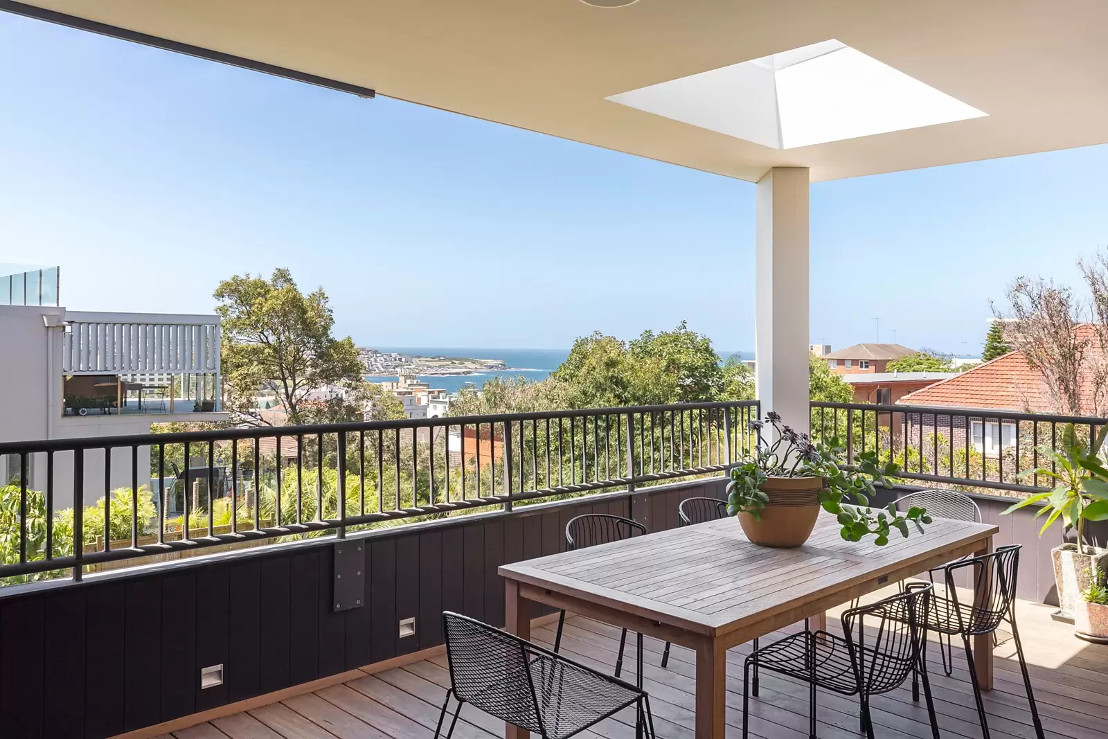 205 Oberon Street, Coogee Sold by Sydney Sotheby's International Realty - image 9