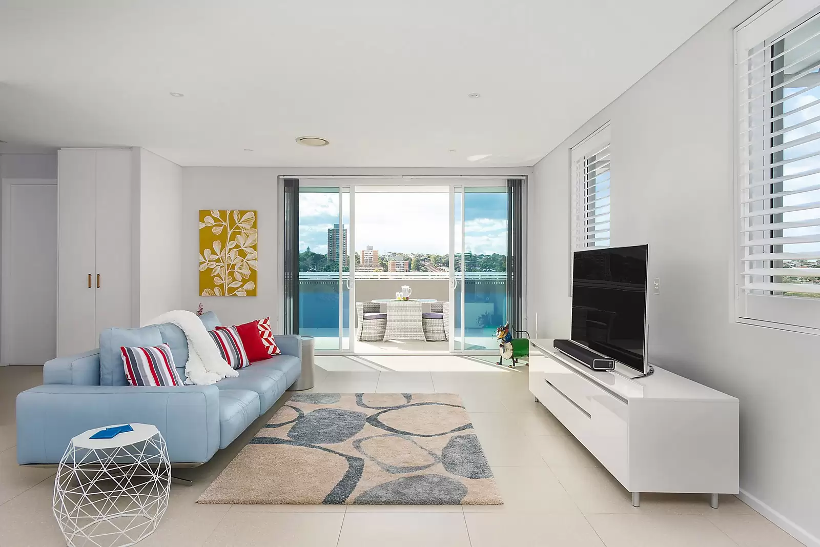 8/38 Coogee Bay Road, Randwick Sold by Sydney Sotheby's International Realty - image 5