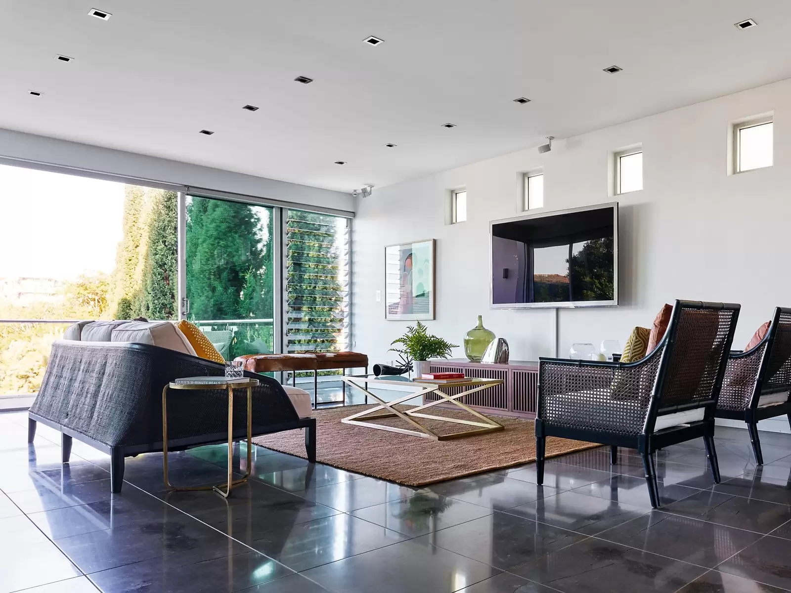 145 Brook Street, Coogee Sold by Sydney Sotheby's International Realty - image 3