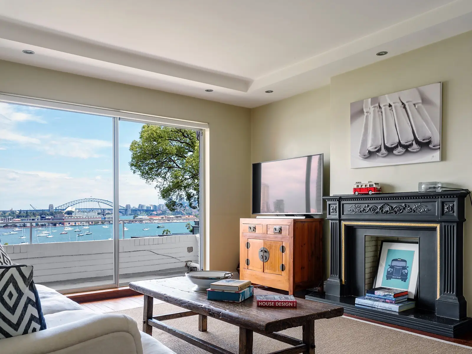3/7 Goomerah Crescent, Darling Point Sold by Sydney Sotheby's International Realty - image 2