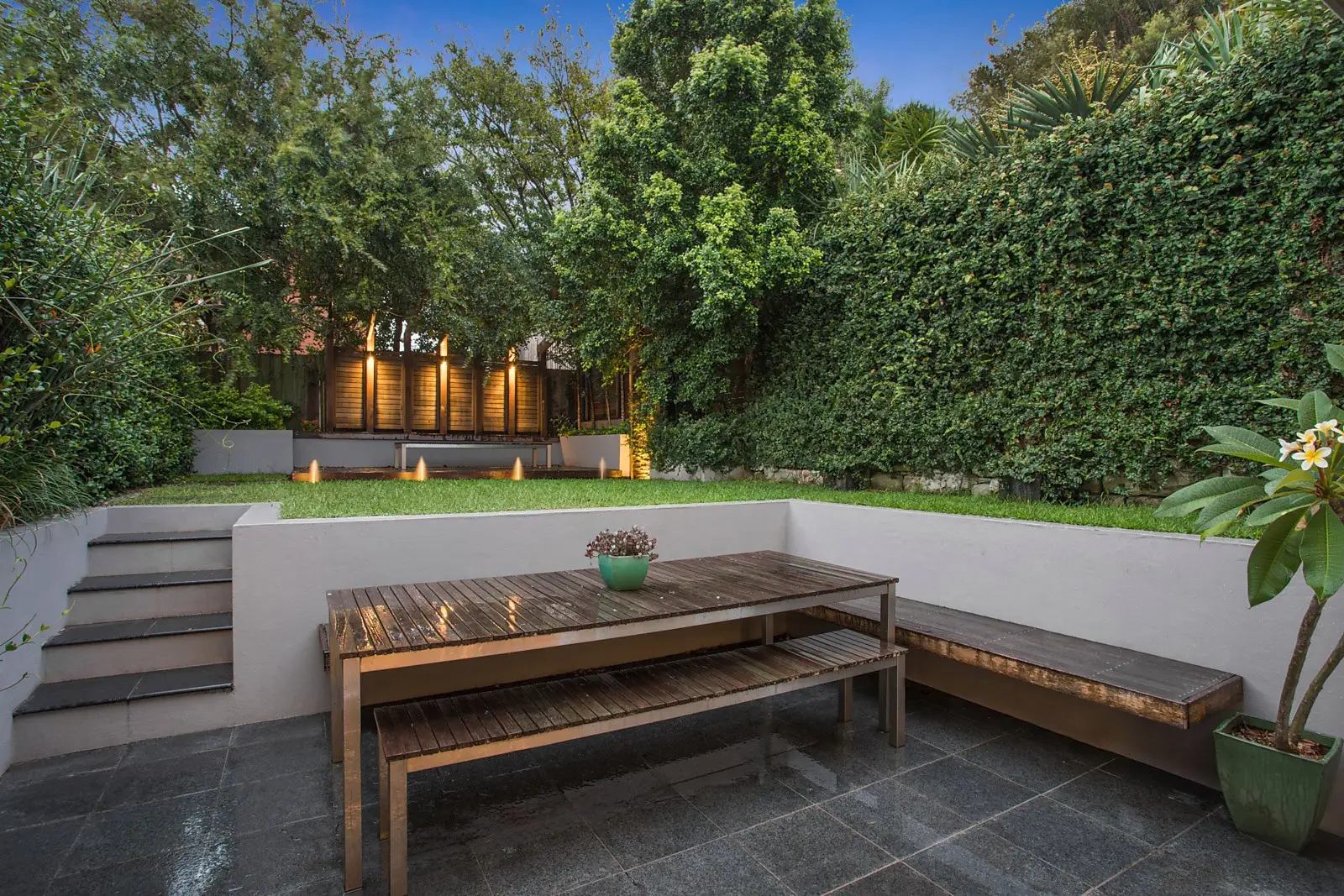 22 Byron Street, Coogee Sold by Sydney Sotheby's International Realty - image 1