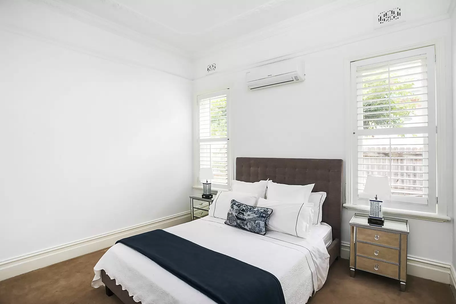 44 Milroy Avenue, Kensington Sold by Sydney Sotheby's International Realty - image 4