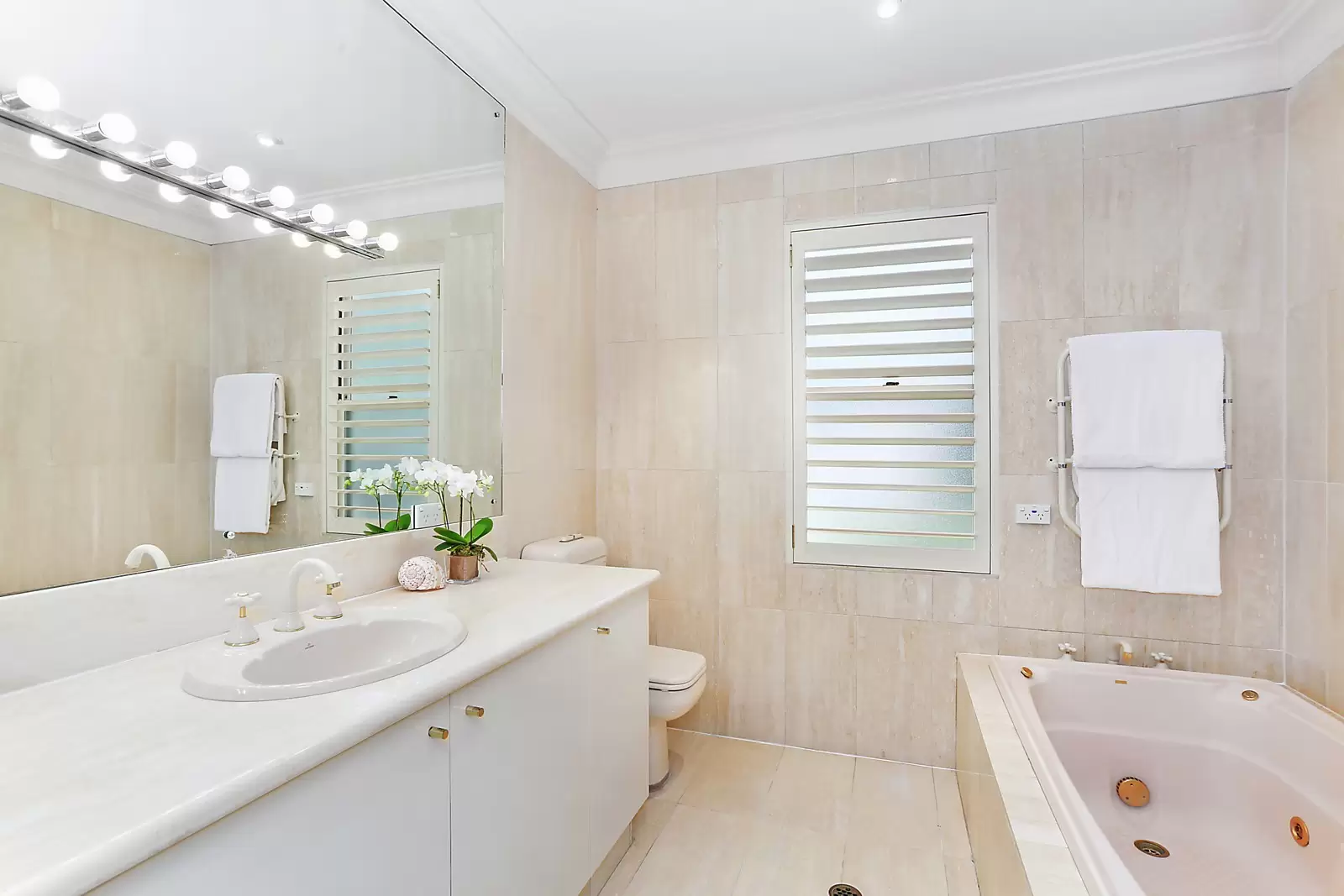 29 Etham Avenue, Darling Point Sold by Sydney Sotheby's International Realty - image 6