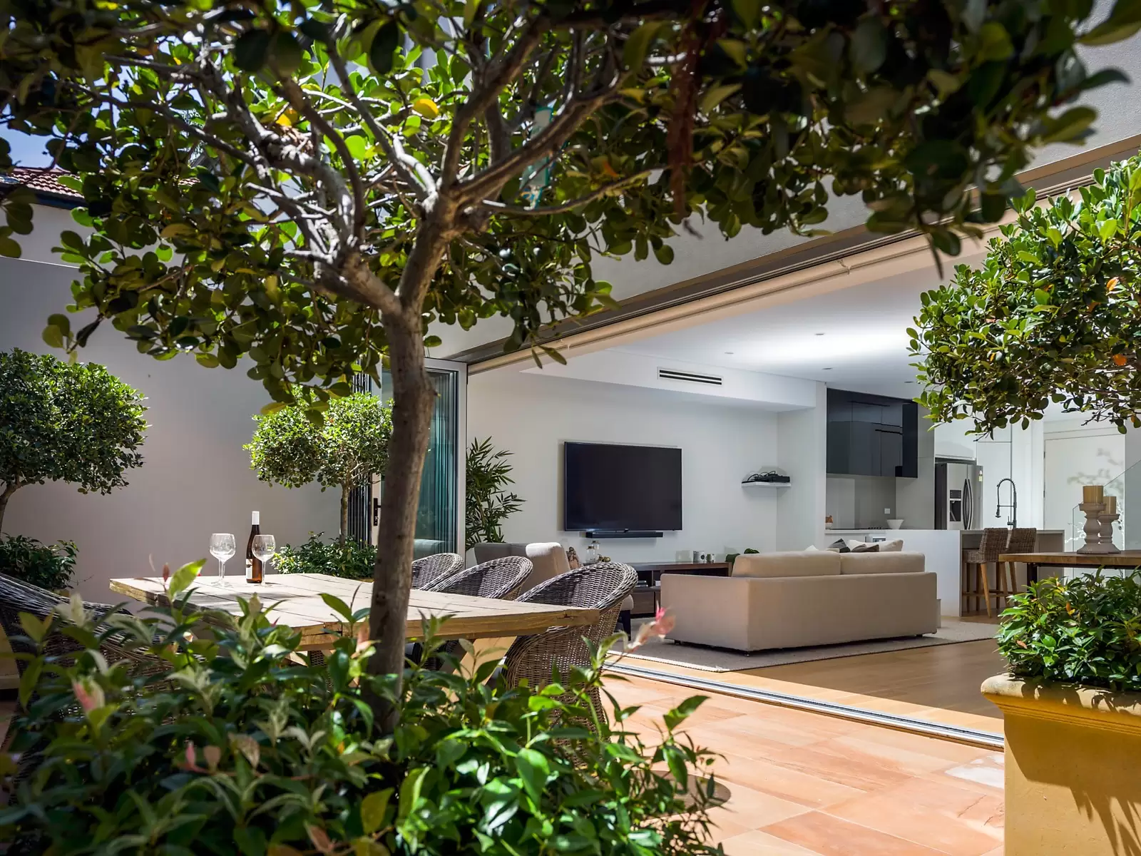 21A Epping Road, Double Bay Sold by Sydney Sotheby's International Realty - image 3