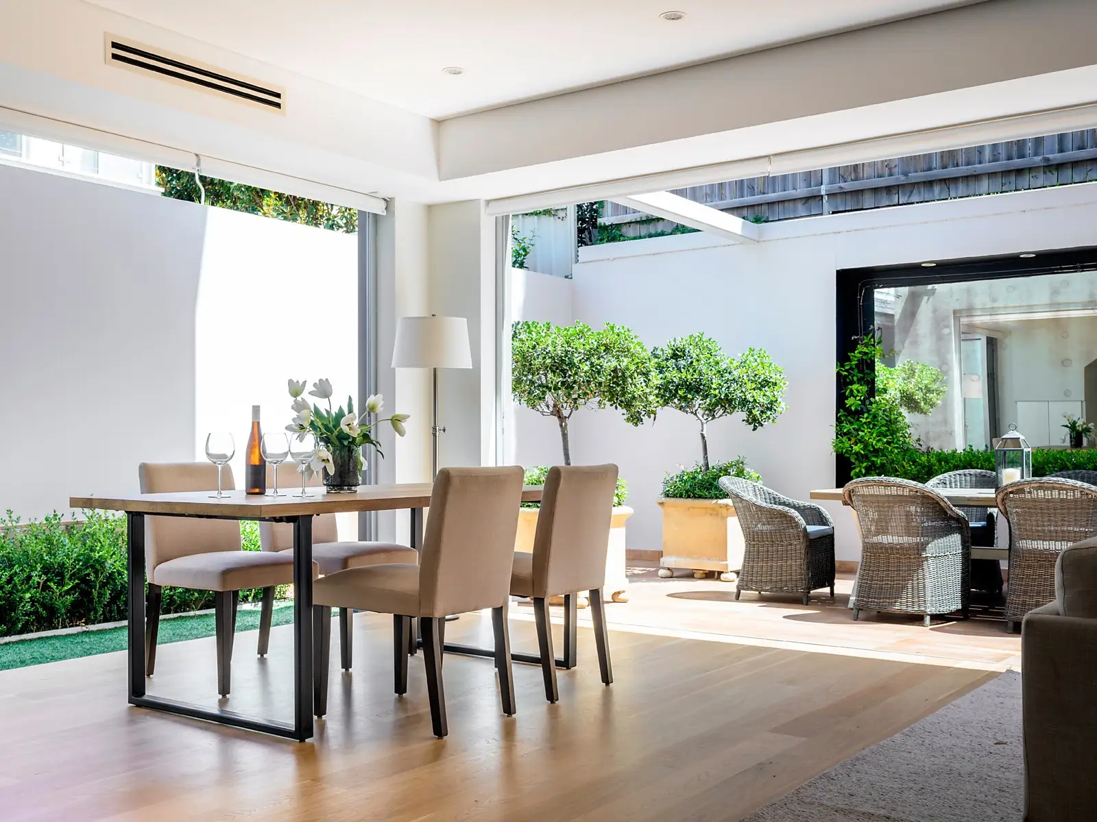 21A Epping Road, Double Bay Sold by Sydney Sotheby's International Realty - image 2