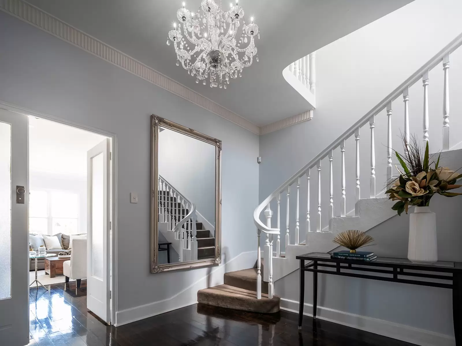 10 Kulgoa Road, Bellevue Hill Sold by Sydney Sotheby's International Realty - image 3