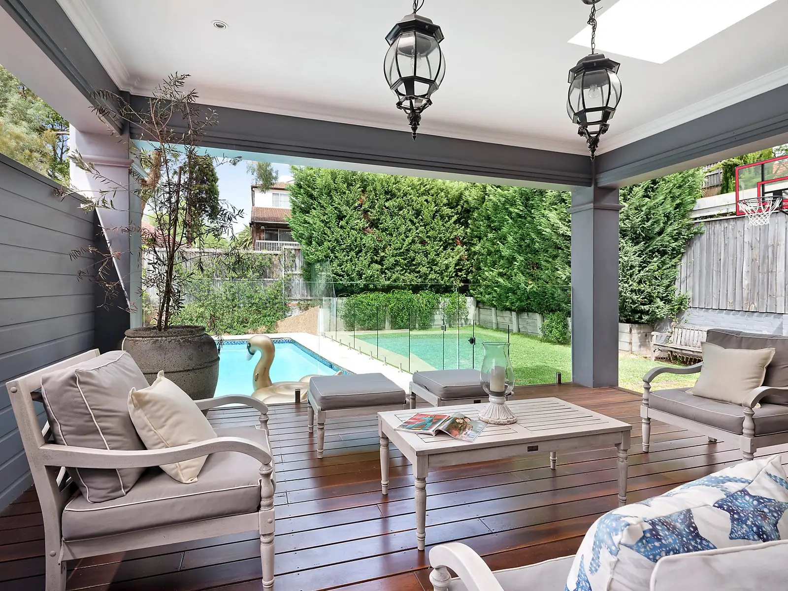 11 Day Avenue, Kensington Sold by Sydney Sotheby's International Realty - image 1