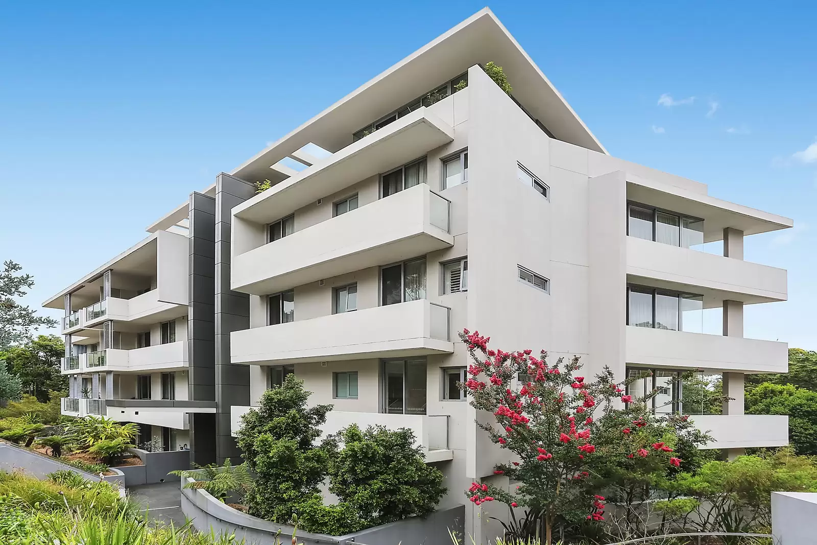 101/7 Gladstone Parade, Lindfield Sold by Sydney Sotheby's International Realty - image 4