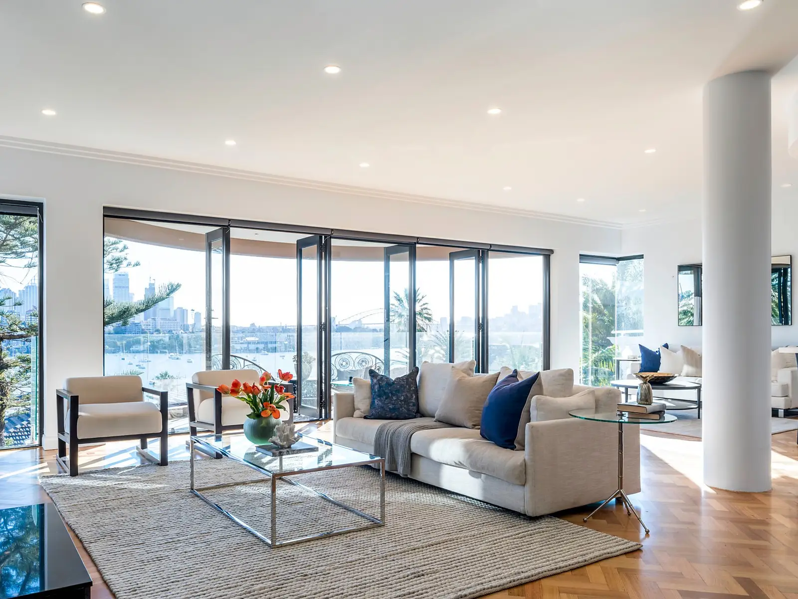 1/7 Hampden Avenue, Darling Point Sold by Sydney Sotheby's International Realty - image 1