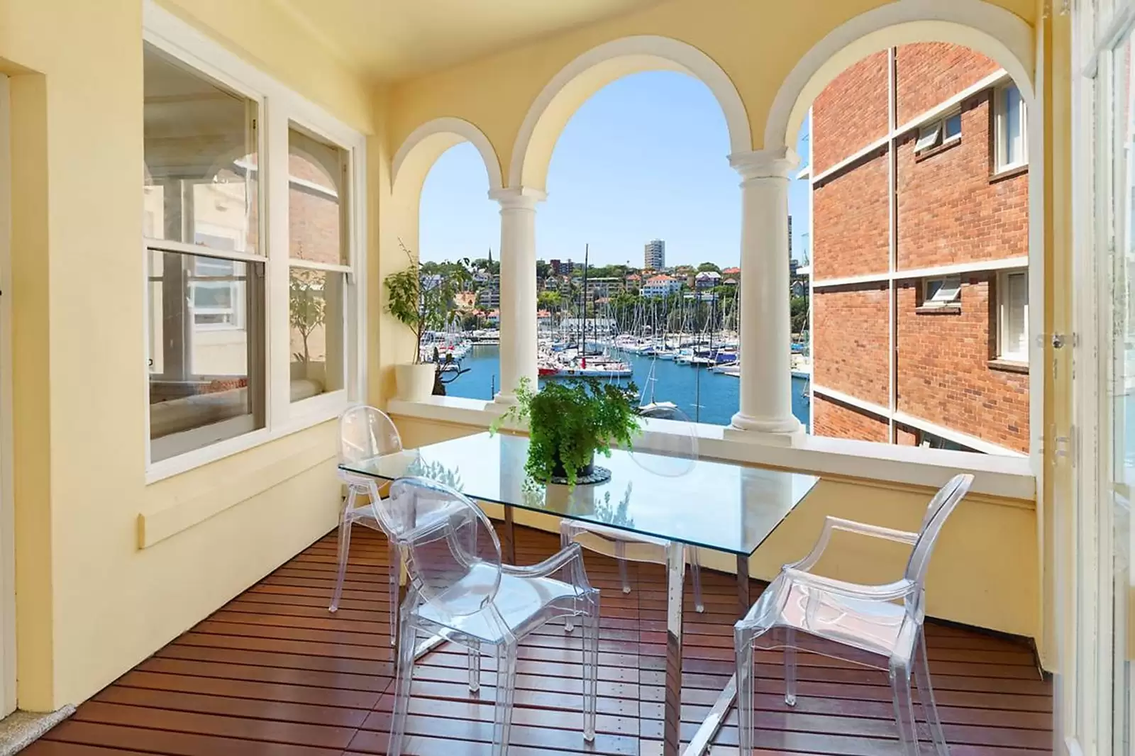 2/2 Elizabeth Bay Crescent, Elizabeth Bay Sold by Sydney Sotheby's International Realty - image 8